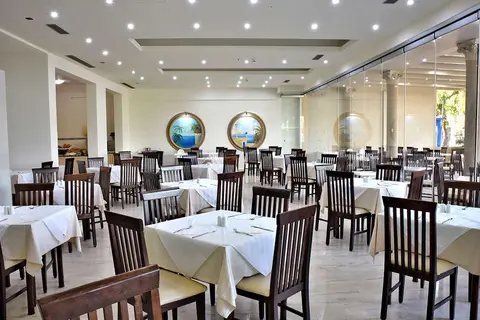 Marathon Hotel in Κολύμπια — foto 7