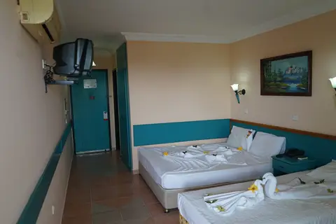 Kleopatra Sun Light Hotel in Alanya — foto 2