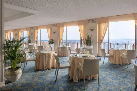 Unahotels Capotaormina in Taormina — foto 4