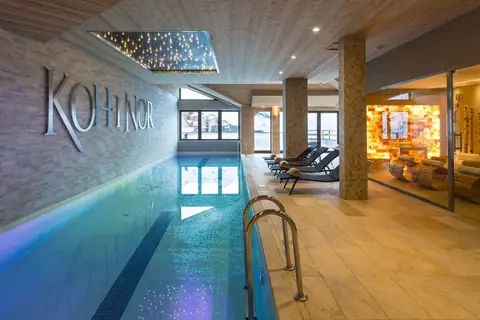 Hotel Koh-I Nor in Les Belleville — foto 2
