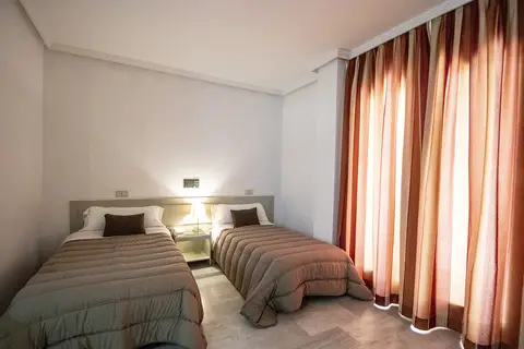 Simón Verde Hotel Apartamentos in Mairena del Aljarafe, foto 17