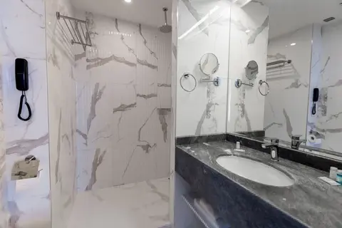 Best Western PLUS Premium Inn & Casino in Несебър — foto 16