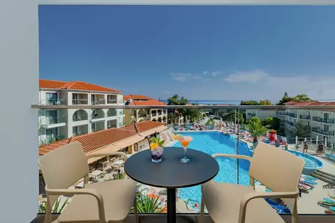 Katerina Palace in Zakynthos Municipal Unit, foto 2