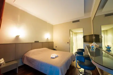 Pines Hotel in Athene, foto 28