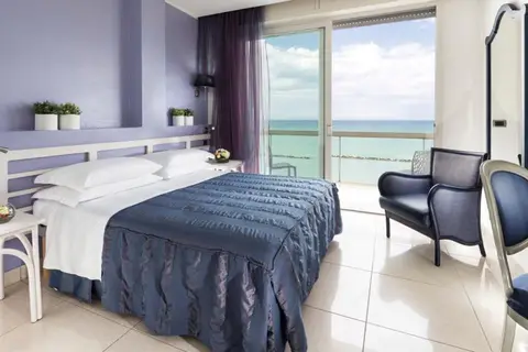 Hotel Sans Souci in Gabicce Mare — foto 2