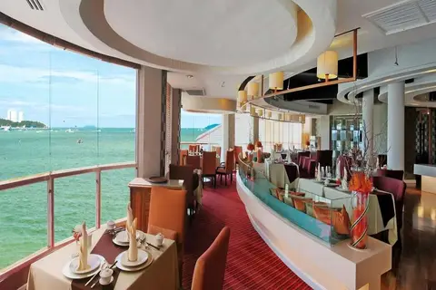 Dusit Thani Pattaya in Dusit Thani Resort, foto 17