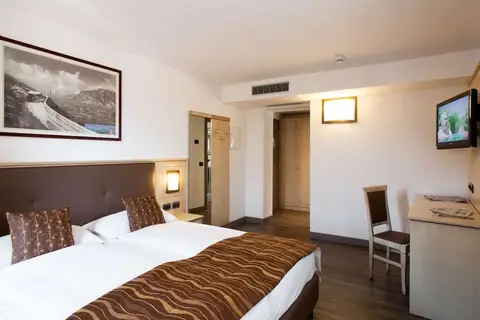 Portici Romantic & Wellness in Riva del Garda — foto 3