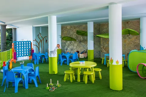 Hotel Peninsula Resort & Spa in Gazi Municipal Unit — foto 21