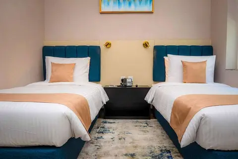Vogo Grand Hotel in Dubai — foto 3