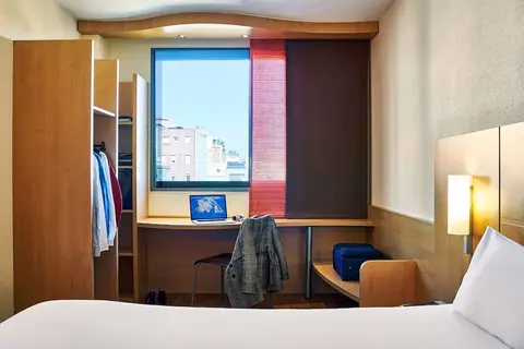 ibis Barcelona Centro (Sagrada Familia) in Barcelona — foto 7