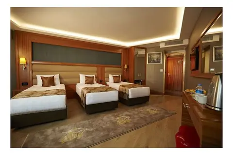Ilkbal Deluxe Hotel in Fatih — foto 26