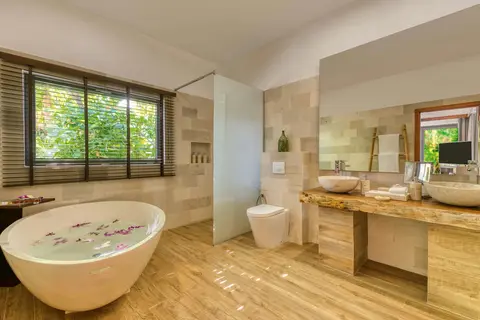 Kuredhivaru Resort and Spa Maldives in Noonu Atoll Education Centre — foto 18