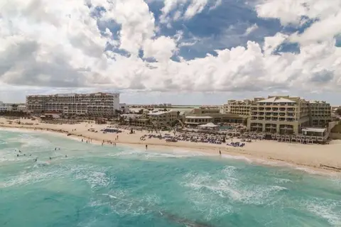 Panama Jack Resorts Gran Caribe Cancun in Sunscape Resort — foto 3