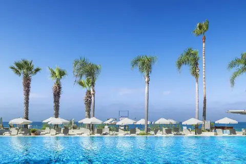 Alexander The Great Beach Hotel in Paphos — foto 29