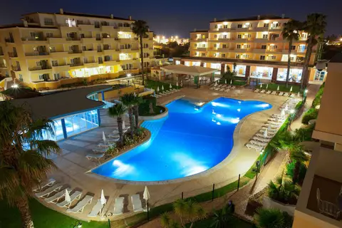 Vitor's Plaza in Portimão — foto 18