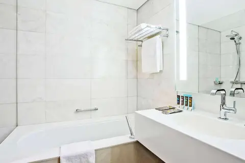 Hotel Novotel Abu Dhabi Al Bustan in أبوظبي — foto 7