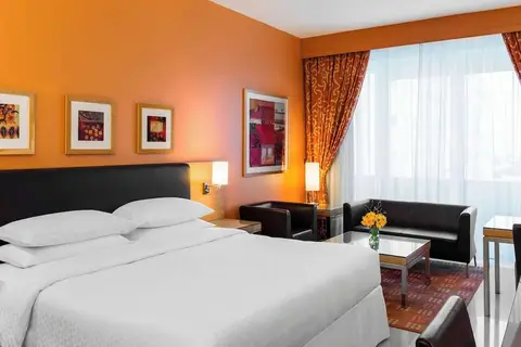 Four Points by Sheraton Bur Dubai in Dubai — foto 16