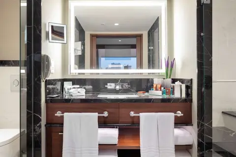 Conrad Istanbul Bosphorus in İstanbul — foto 27