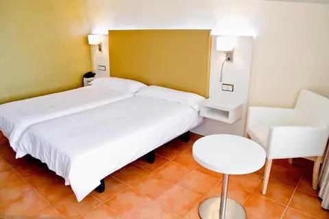 Hotel & Apartamentos Bahía Sur in San Fernando — foto 16