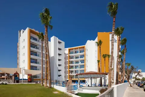 Captain Pier Hotel in Παραλίμνι — foto 10