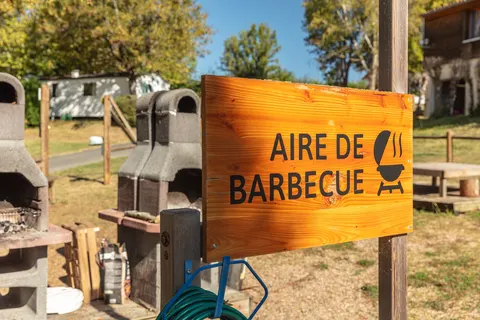 Camping Le Mas De Sireuil) foto 24