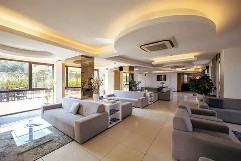 Hotel Villa Luisa Resort in San Felice del Benaco — foto 22