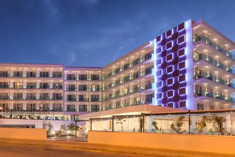 The Blue Ivy Hotel & Suites in Παραλίμνι — foto 23