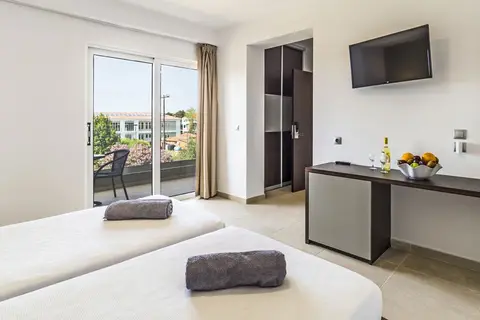 White Olive Premium Hotel in Laganas Municipal Unit, foto 18