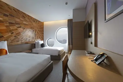 SUN & MOON Riverside Hotel in Phnom Penh — foto 4