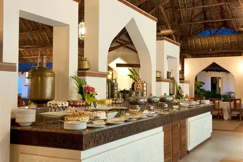 Sea Cliff Resort & Spa in Mangapwani — foto 21