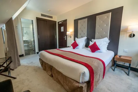 Elysées Bassano foto 1