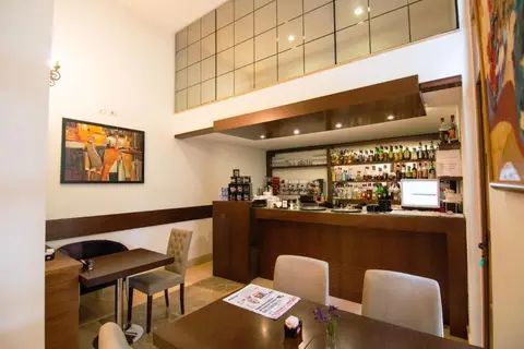 Hotel Boutique Kotoni in Tirana — foto 9