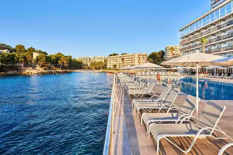 Globales Cala Vinas in Calvià — foto 3