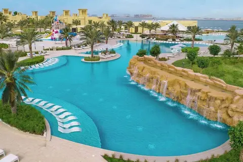 Sofitel Ras Al Khaimah Al Hamra Beach Resort in شارع أوسلو — foto 11