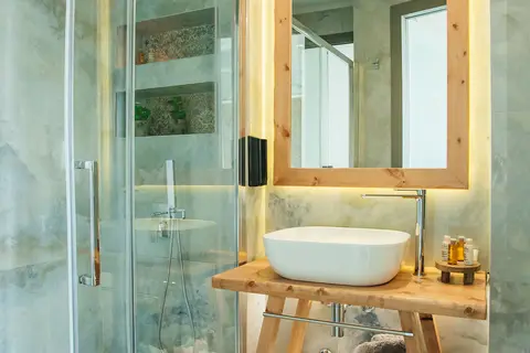 Blue Carpet Luxury Suites in Πευκοχώρι — foto 7