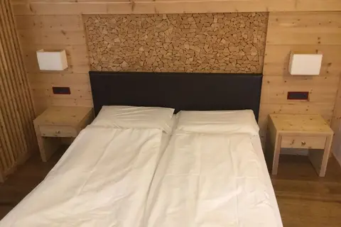 Tevini Dolomites Charming Hotel in Commezzadura — foto 63