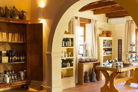 Kapsaliana Village Hotel in Αμνάτος — foto 20