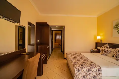 Sunshine Holiday Resort in Bergama, foto 13