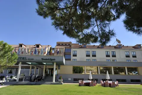 Hotel Puerta de Segovia in La Lastrilla — foto 13