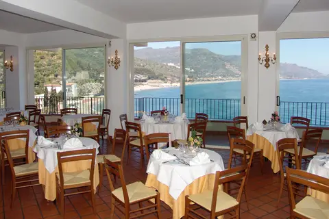 Bay Palace in Taormina — foto 27