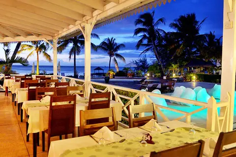 Mont Choisy Coral Azur Beach Resort in Grand Baie VCA, West — foto 4