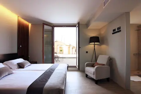 Hotel Palas Raval De La Mar in Lladurs — foto 15