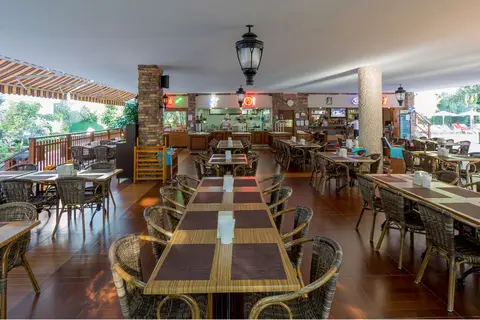 Quattro Family Club Dem Hotel in Alaşehir — foto 11