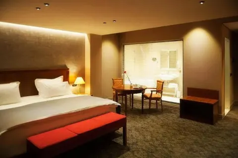 Hotel Mondial in Tirana — foto 5