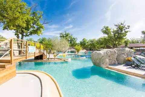 Camping Le Ranc Davaine in Saint-Alban-Auriolles — foto 24