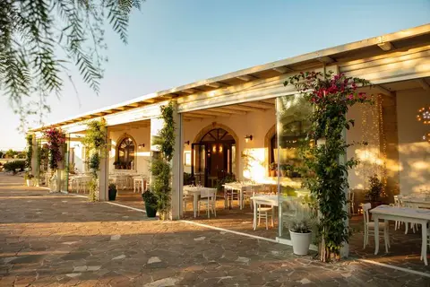 Mulino A Vento Resort in Uggiano la Chiesa — foto 22