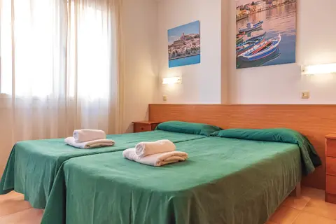 Apartaments Turistics Comte D'Empuries in Costa Brava — foto 12