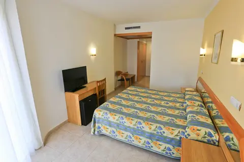 Hotel Volga in Calella — foto 15