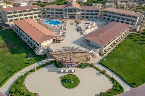 Cleopatra Luxury Makadi Bay Resort - Adults O in Makadi Bay — foto 10
