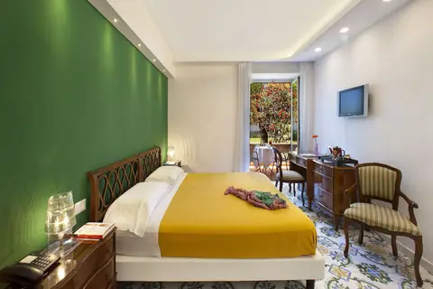 Hotel Alpha Sorrento Coast in Sant'agnello — foto 27